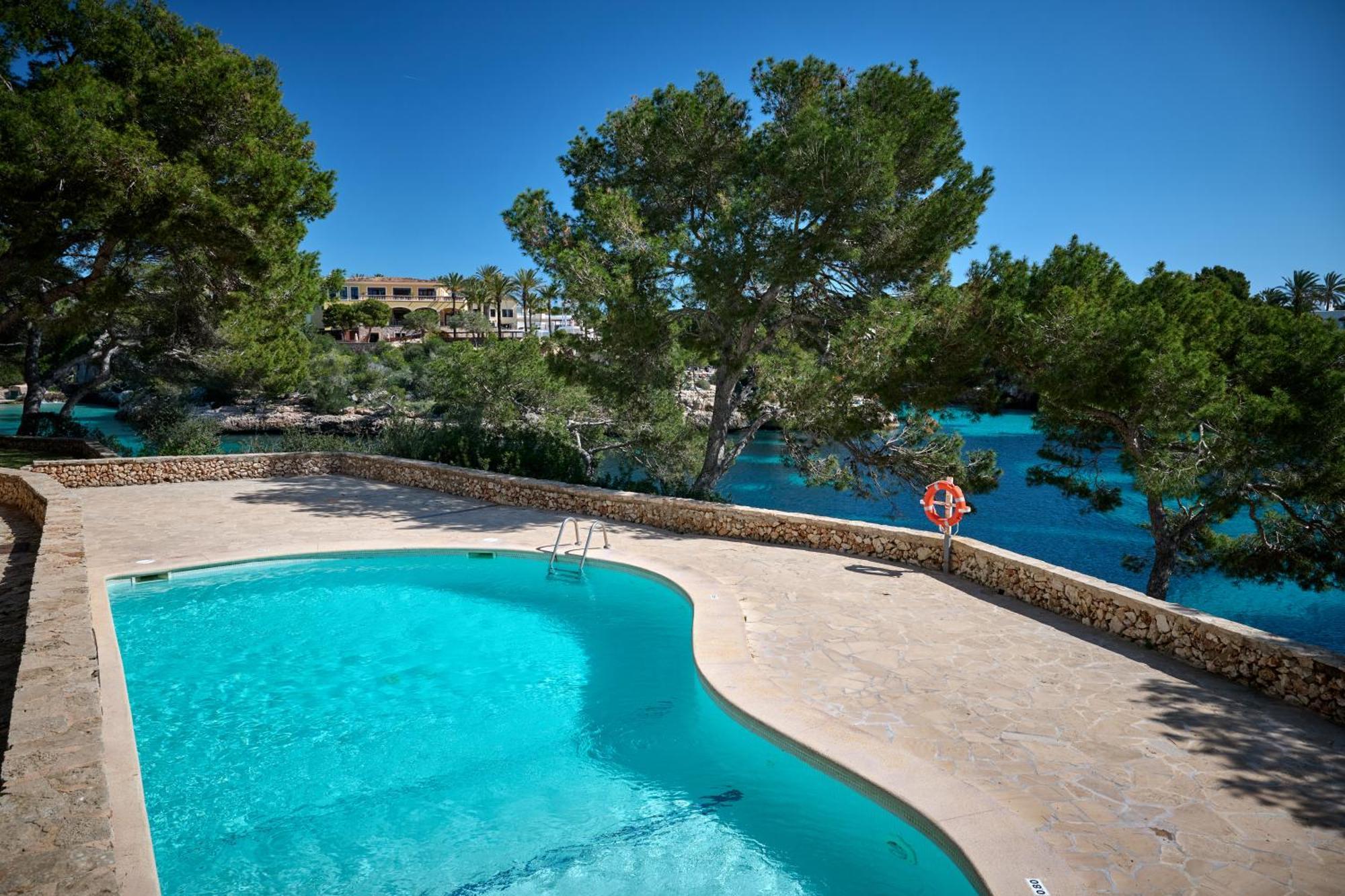 Waterfront Apartment 'Maria'. Pool. Wifi Santanyí Exterior foto